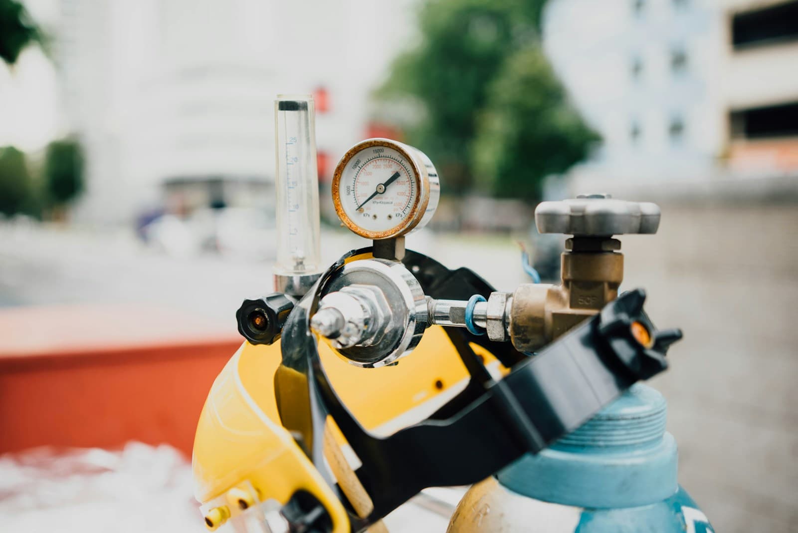 Technician safely handling A2L refrigerant cylinder